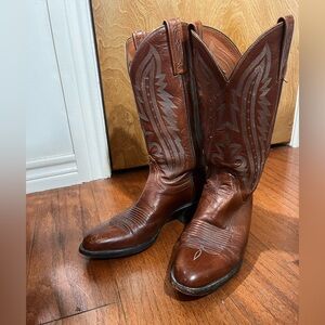 Vintage Lucchese honey brown leather boots 8.5D